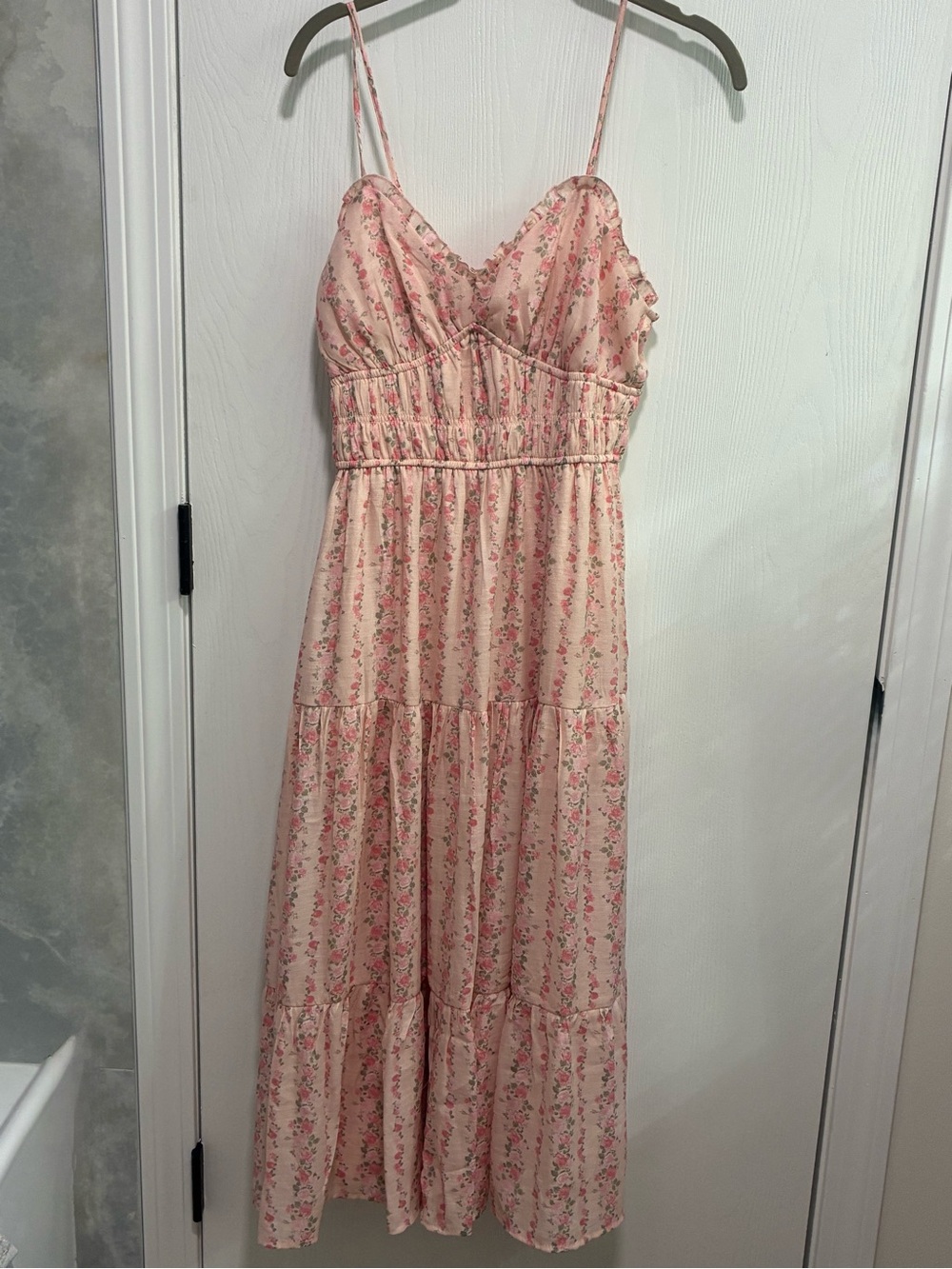 NWOT Light Pink Floral Maxi Dress with Spaghetti Straps